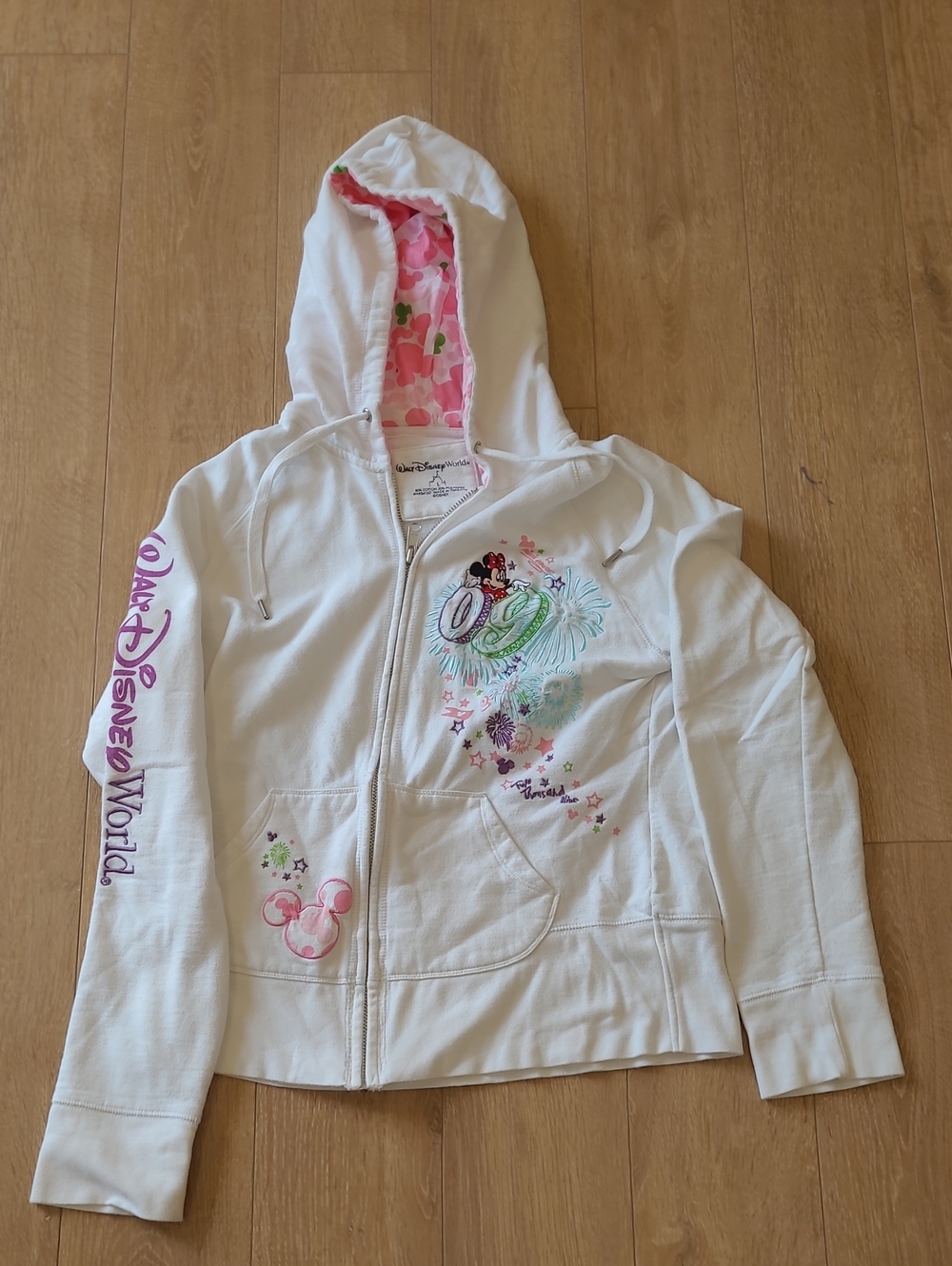 Vintage 2009 Disney White Hooded Zip Jacket with Minnie Mouse and Pink Lining